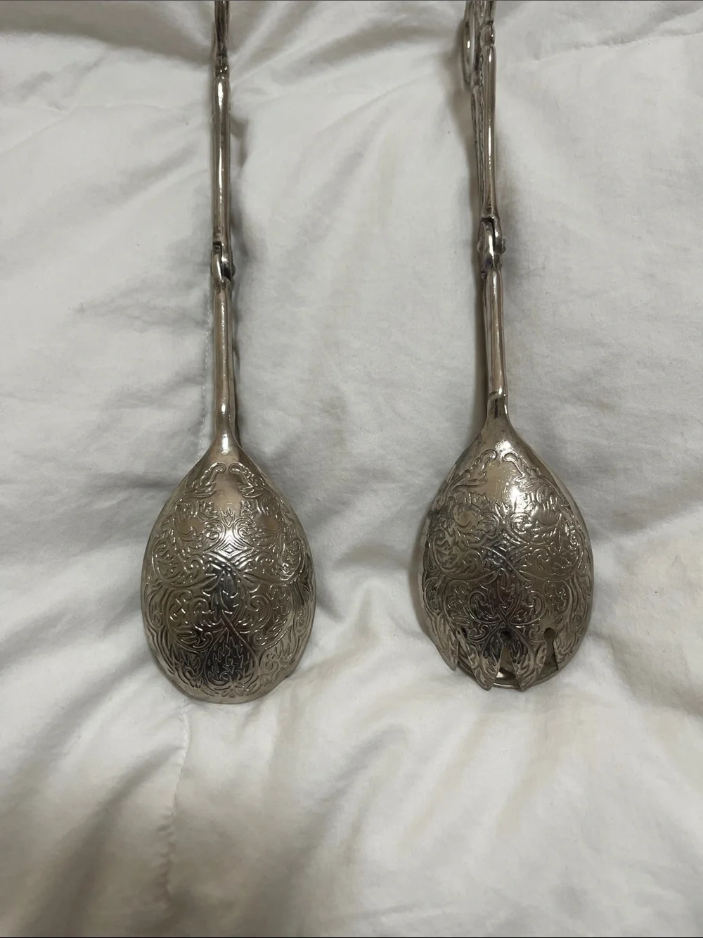 Silver Ornate Serving Tongs and Spoon Set - Elegant Home Dining